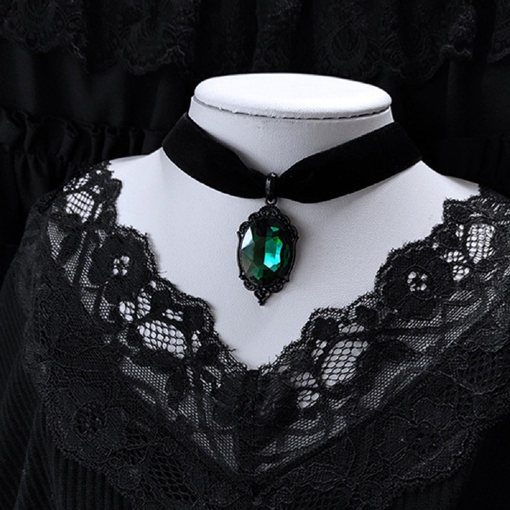 collara para mujer cristal verde gótico
